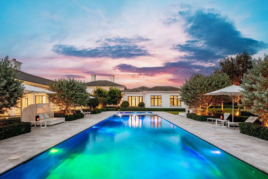 24 Million Luxurious Lakefront Estate in Exclusive Stone Creek Ranch Delray Beach 4