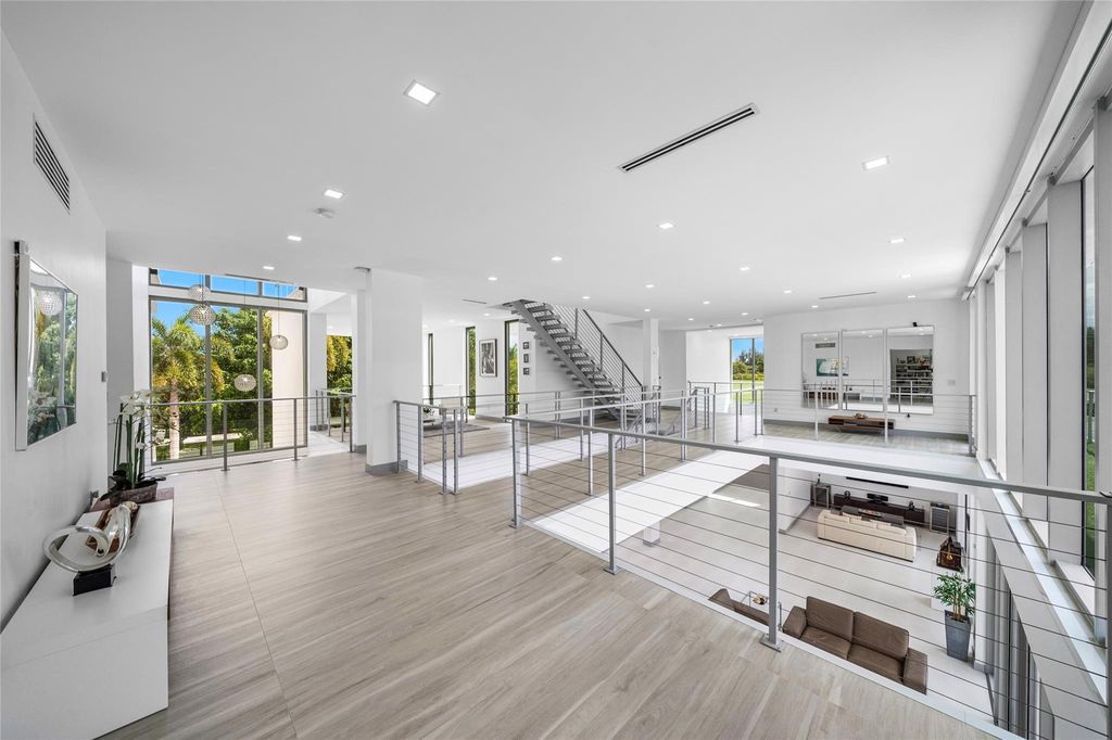 24 Million Ultra Modern Estate on 4 Acres with Rooftop Lounge in Fort Lauderdale 26
