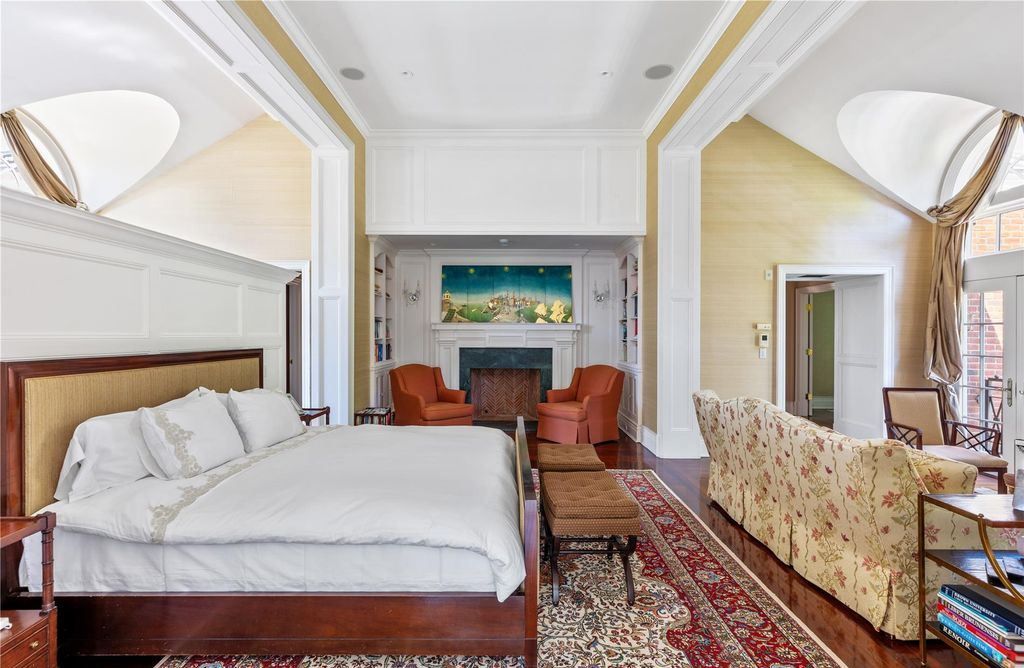 Architectural Sophistication and Resplendence in this Stately Brookville Brick Colonial Listed at 15 Million 23