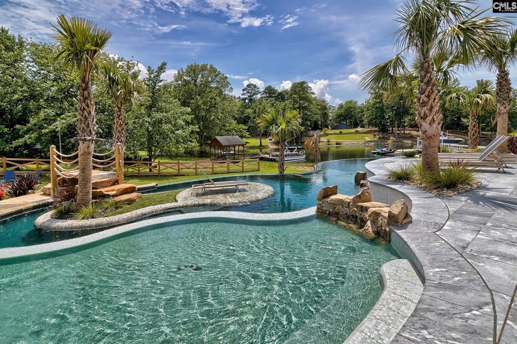 Breathtaking Lakeside Estate on Lake Murray An Extraordinary Blend of Luxury and Privacy in South Carolina Asking 3188888 14