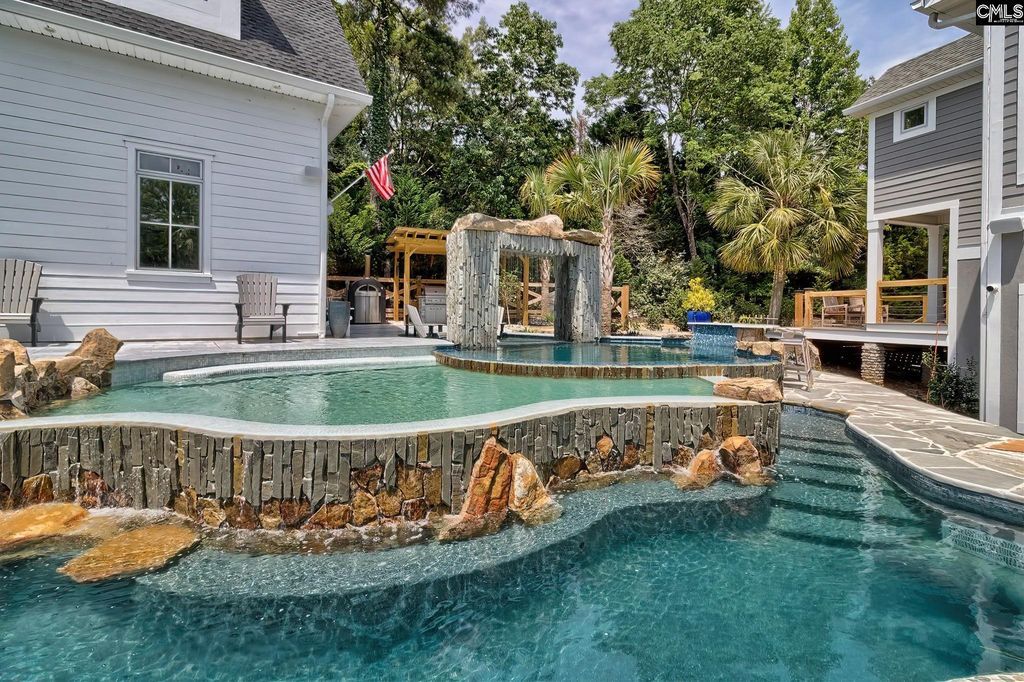 Breathtaking Lakeside Estate on Lake Murray An Extraordinary Blend of Luxury and Privacy in South Carolina Asking 3188888 18