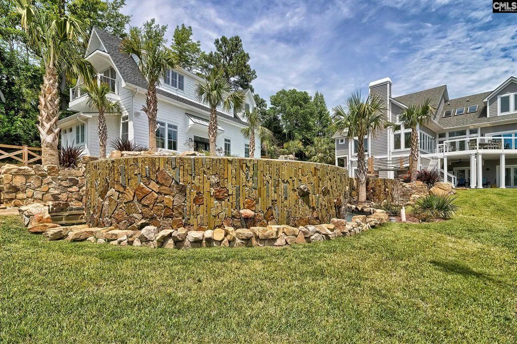 Breathtaking Lakeside Estate on Lake Murray An Extraordinary Blend of Luxury and Privacy in South Carolina Asking 3188888 19
