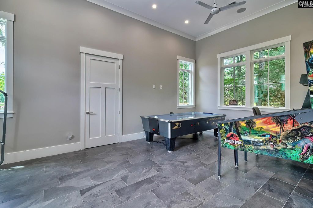 Breathtaking Lakeside Estate on Lake Murray An Extraordinary Blend of Luxury and Privacy in South Carolina Asking 3188888 26