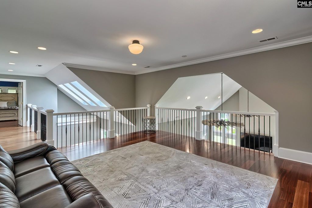 Breathtaking Lakeside Estate on Lake Murray An Extraordinary Blend of Luxury and Privacy in South Carolina Asking 3188888 46
