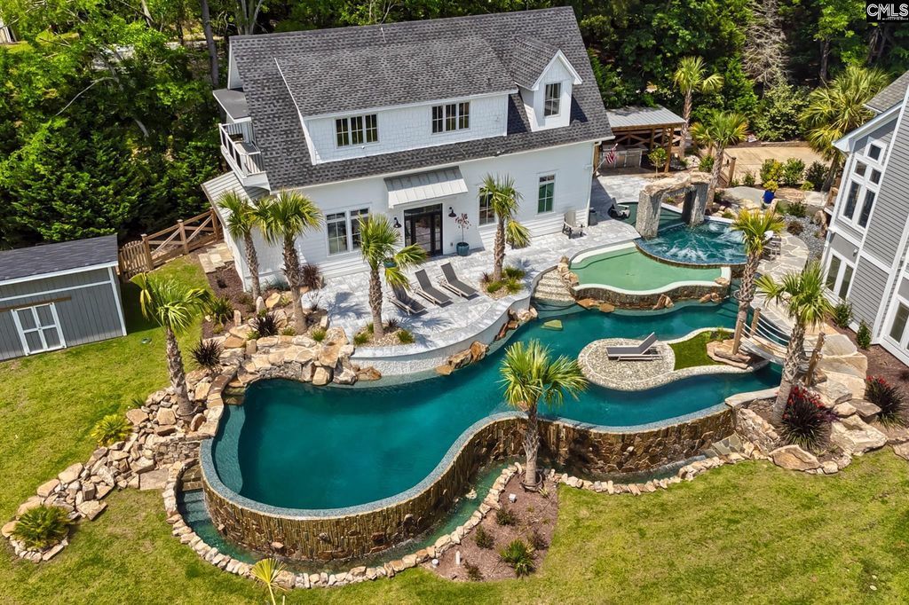 Breathtaking Lakeside Estate on Lake Murray An Extraordinary Blend of Luxury and Privacy in South Carolina Asking 3188888 6
