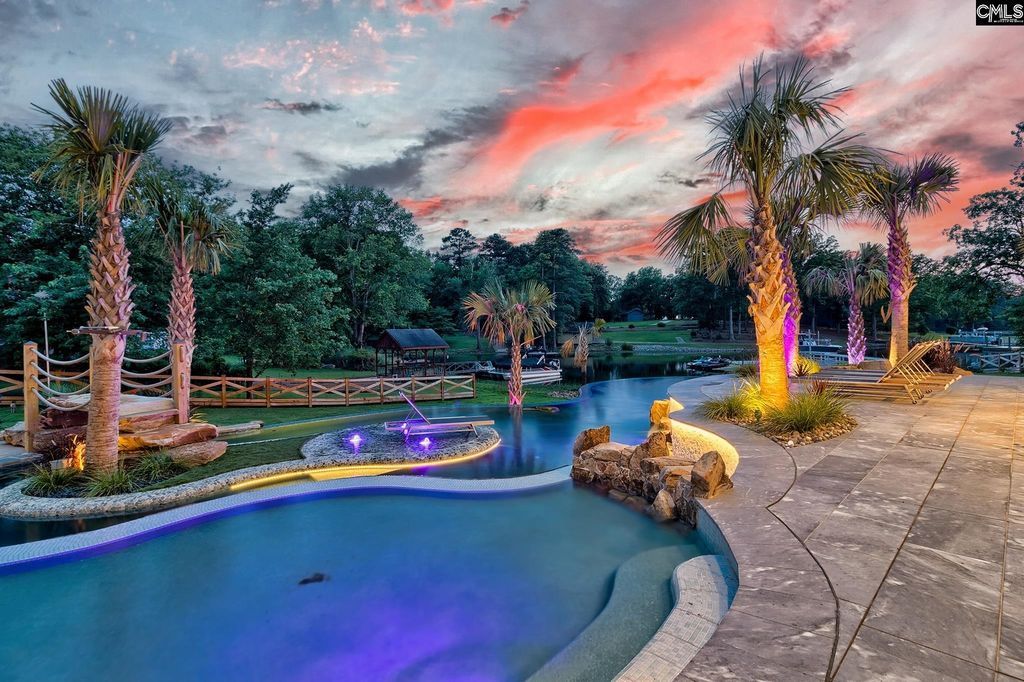 Breathtaking Lakeside Estate on Lake Murray An Extraordinary Blend of Luxury and Privacy in South Carolina Asking 3188888 7