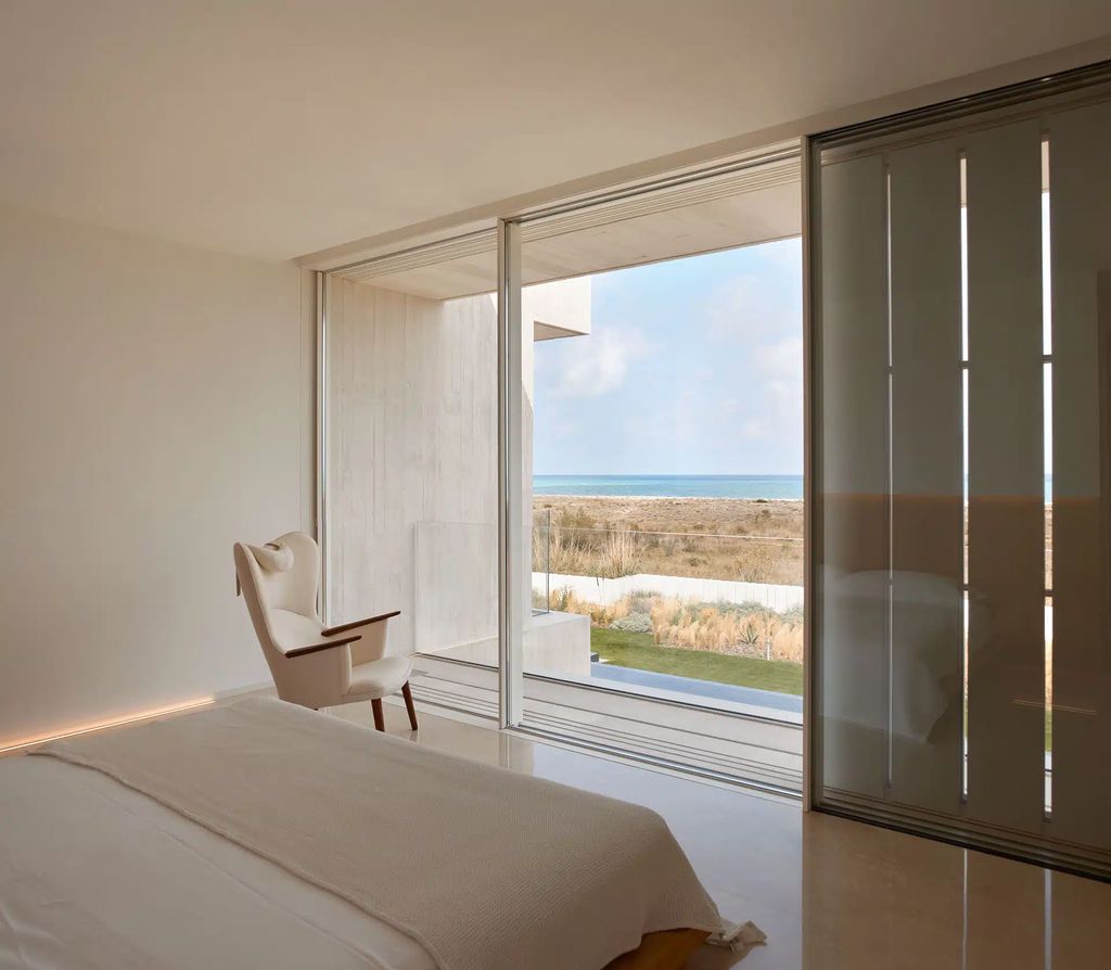 Casa Duna Mediterranean house by Ramon Esteve Estudio 1