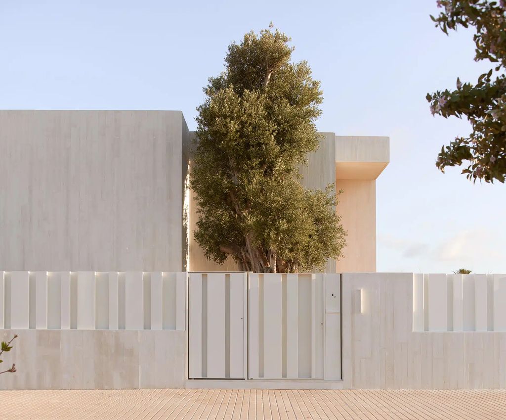 Casa Duna Mediterranean house by Ramon Esteve Estudio 14