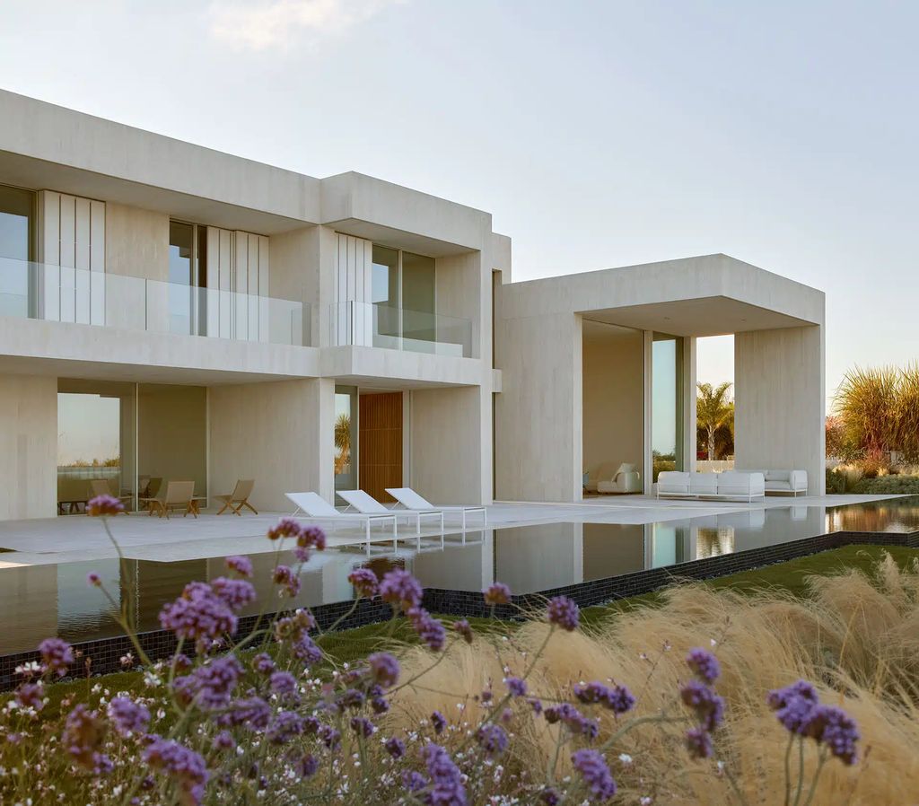 Casa Duna Mediterranean house by Ramon Esteve Estudio 18