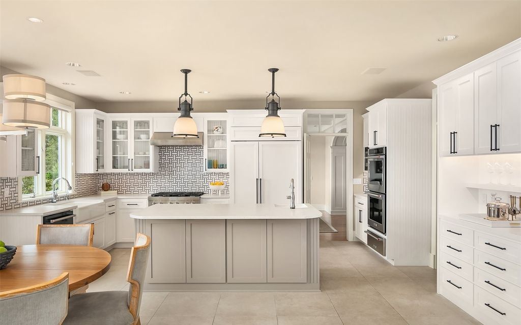 Classic Shingle Clad Waterfront Retreat with Sweeping Lake Washington Views Asking 12823000 15