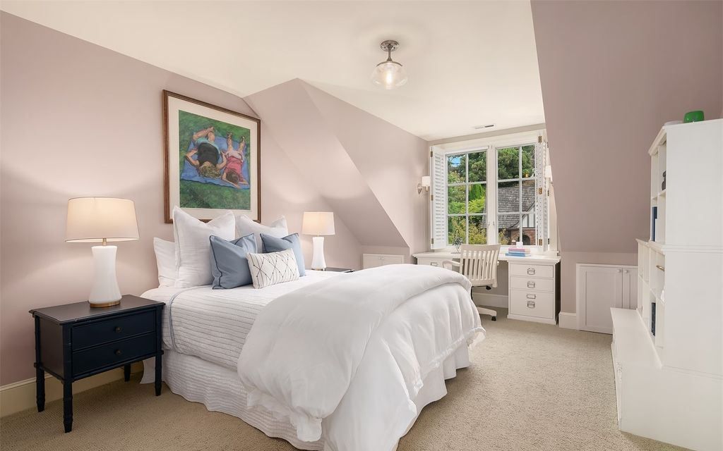 Classic Shingle Clad Waterfront Retreat with Sweeping Lake Washington Views Asking 12823000 24