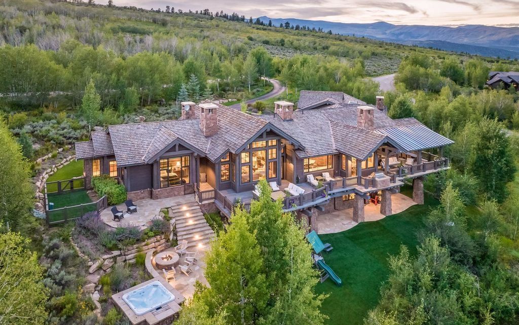 Colorado Upper Ridge Estate A Perfect Blend of Rustic Elegance and Refined Views Listed at 7.5 Million 1