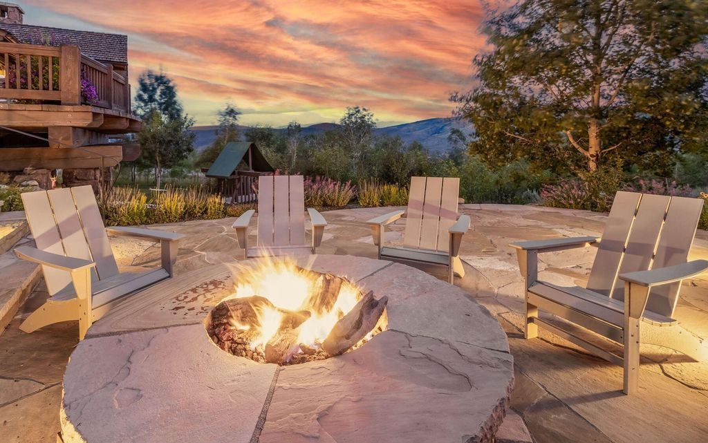 Colorado Upper Ridge Estate A Perfect Blend of Rustic Elegance and Refined Views Listed at 7.5 Million 11