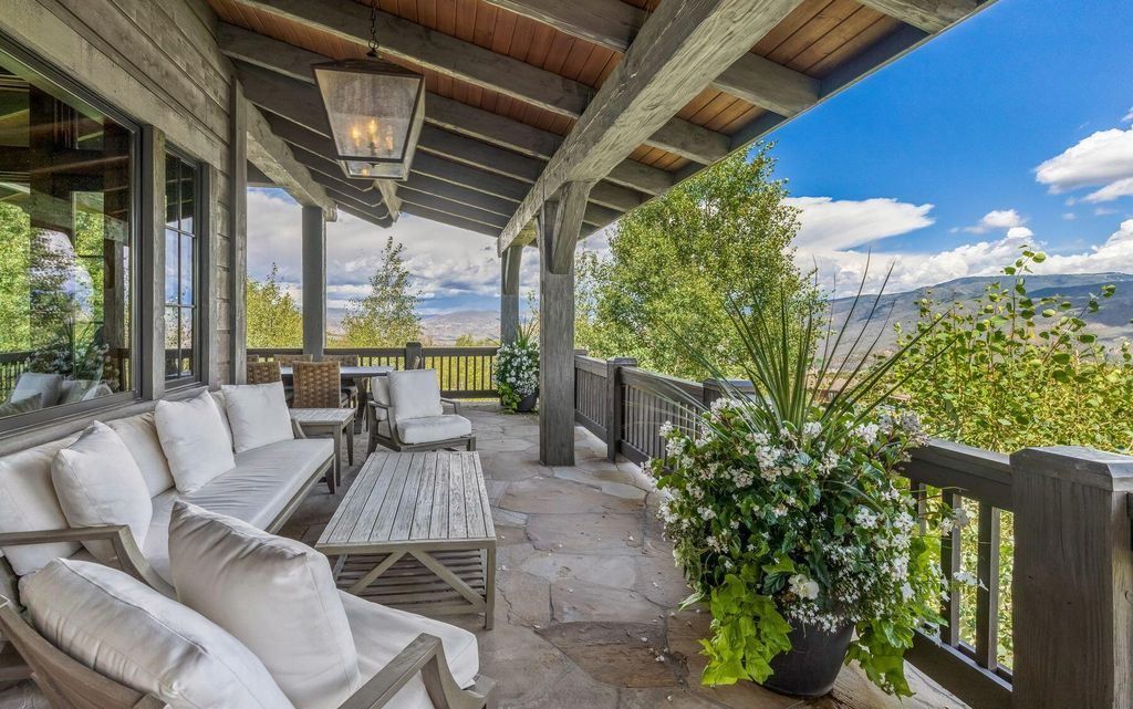 Colorado Upper Ridge Estate A Perfect Blend of Rustic Elegance and Refined Views Listed at 7.5 Million 23