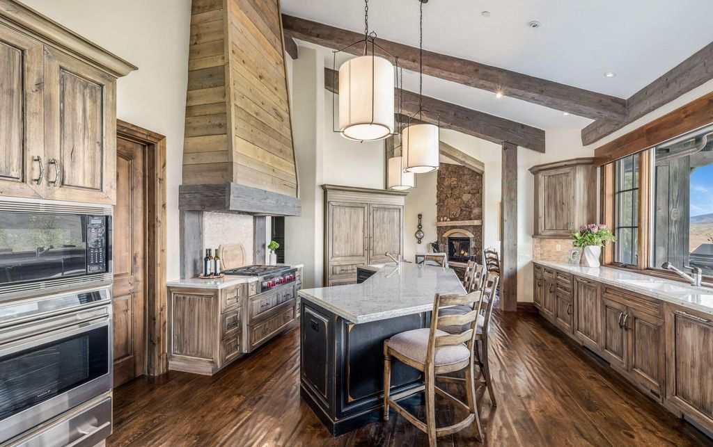 Colorado Upper Ridge Estate A Perfect Blend of Rustic Elegance and Refined Views Listed at 7.5 Million 28