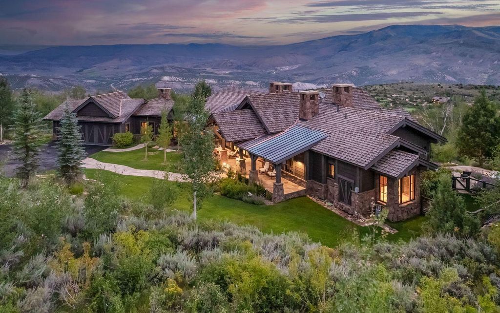 Colorado Upper Ridge Estate A Perfect Blend of Rustic Elegance and Refined Views Listed at 7.5 Million 3