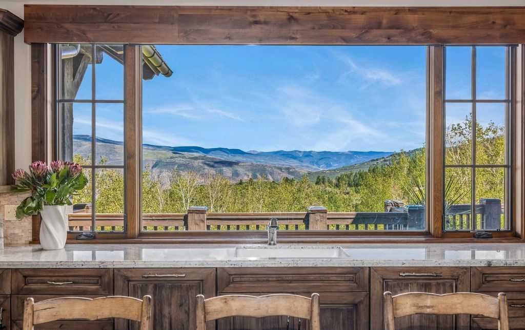 Colorado Upper Ridge Estate A Perfect Blend of Rustic Elegance and Refined Views Listed at 7.5 Million 32