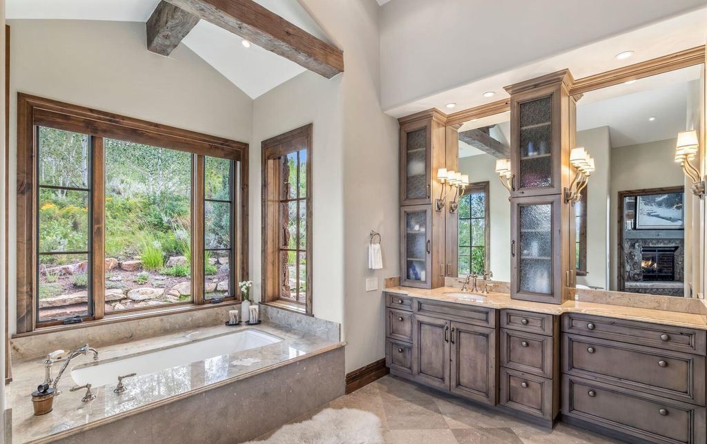 Colorado Upper Ridge Estate A Perfect Blend of Rustic Elegance and Refined Views Listed at 7.5 Million 42
