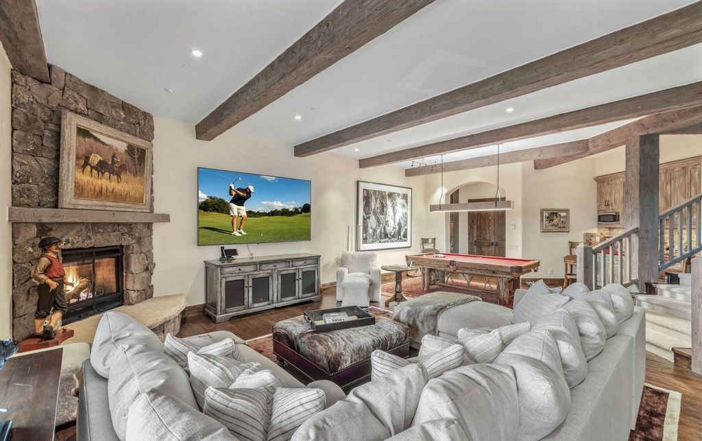 Colorado Upper Ridge Estate A Perfect Blend of Rustic Elegance and Refined Views Listed at 7.5 Million 52