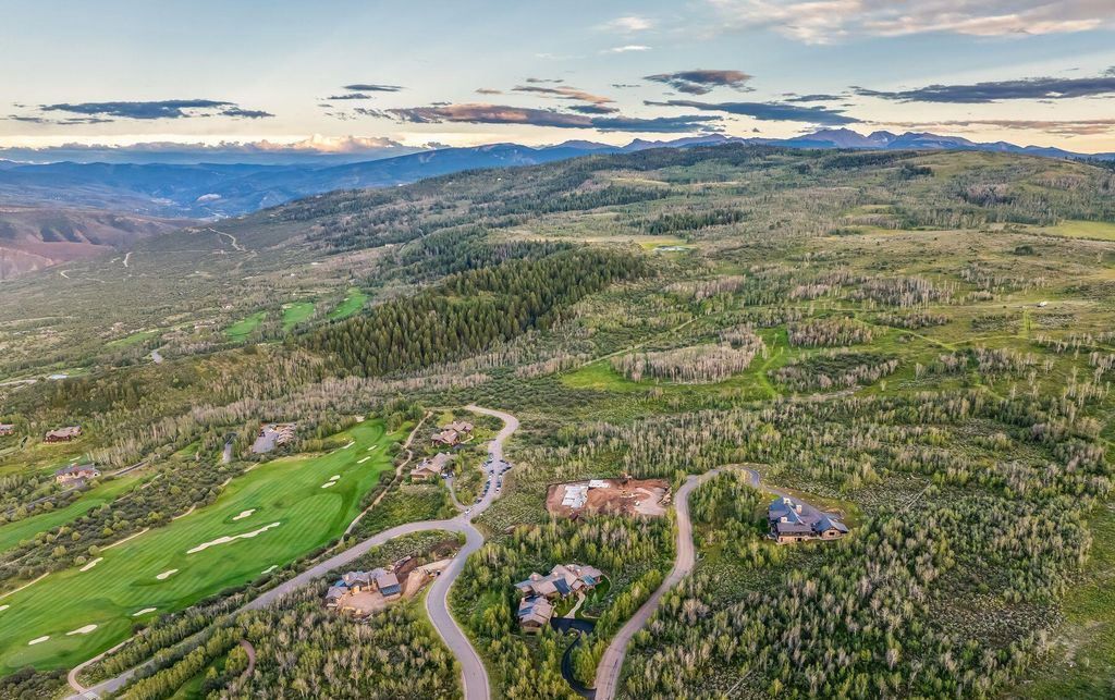 Colorado Upper Ridge Estate A Perfect Blend of Rustic Elegance and Refined Views Listed at 7.5 Million 72