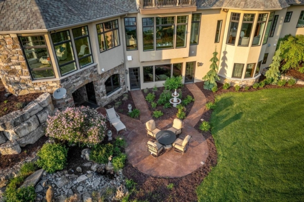Elegance and Functionality Combined: Open Layout Property in Wisconsin ...