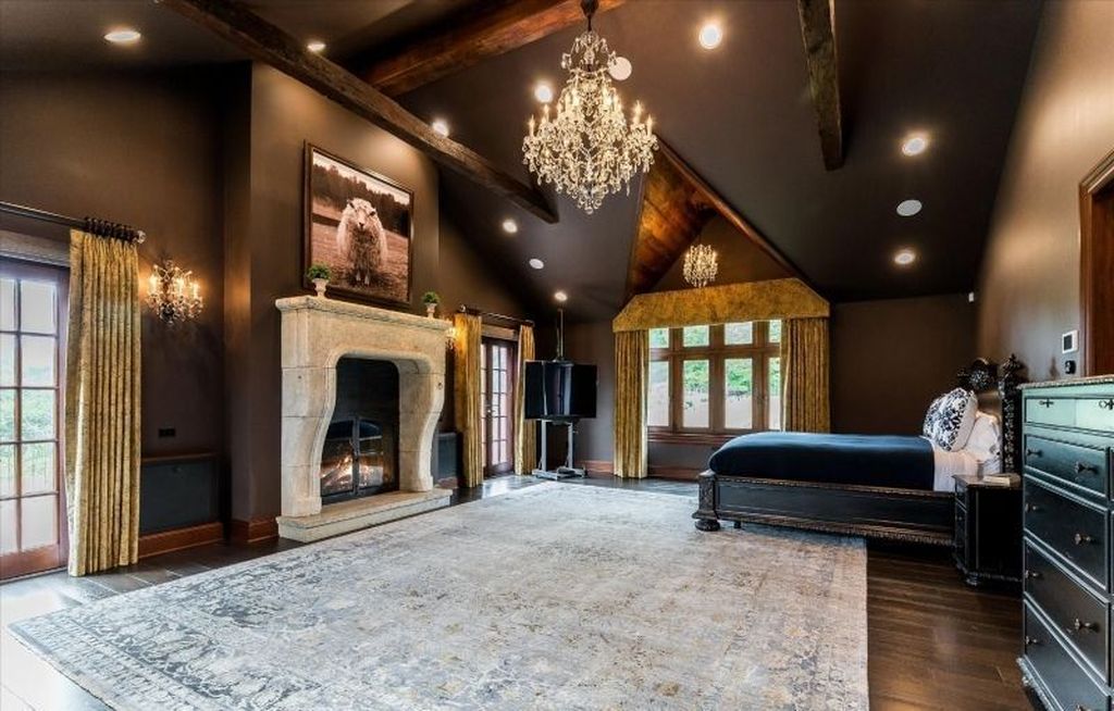 Elegant Stone Brick Stucco Home Fully Renovated with Modern Style Listed at 3.8 Million in New Jersey 31