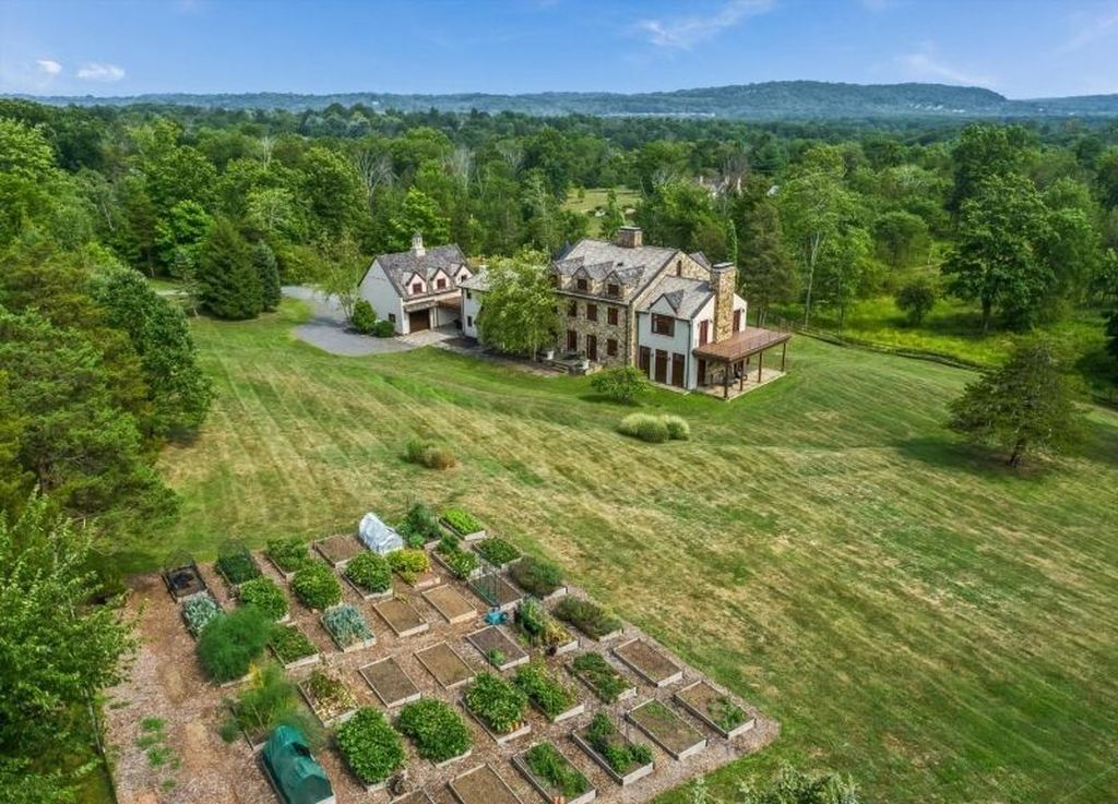 Elegant Stone Brick Stucco Home Fully Renovated with Modern Style Listed at 3.8 Million in New Jersey 4