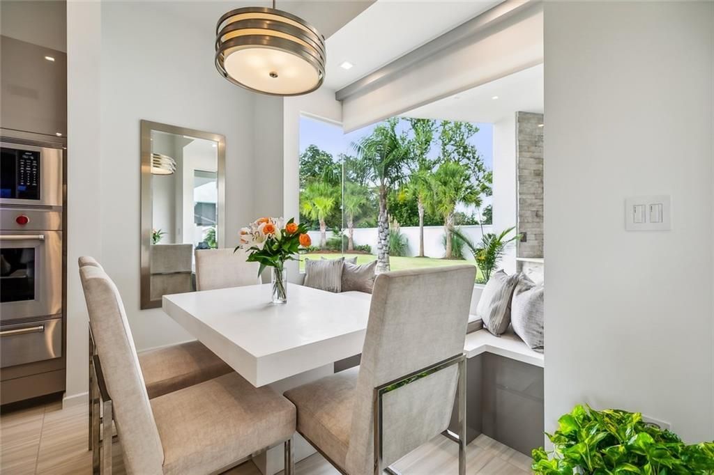Every Detail Perfected in This Beautiful Louisiana Home Listed for 2 Million 13