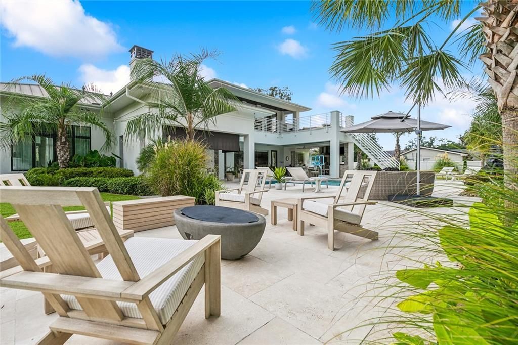 Every Detail Perfected in This Beautiful Louisiana Home Listed for 2 Million 36