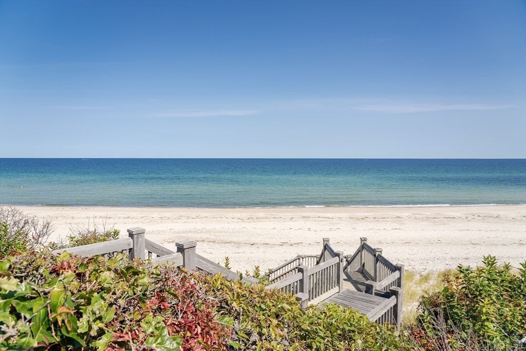 Exclusive 3.5 Acre Waterfront Estate with Private Beach in Massachusetts Listed for 5.75 Million 4