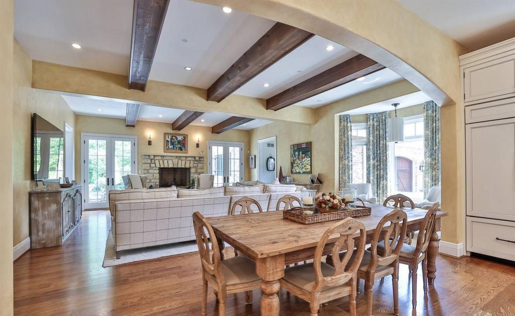 Experience Comfort and Grandeur at This Stunning Ohio Luxury Estate For Sale at 3.5 Million 16