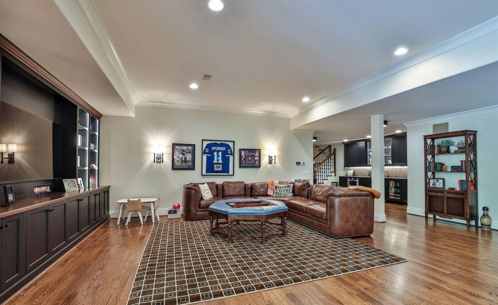 Experience Comfort and Grandeur at This Stunning Ohio Luxury Estate For Sale at 3.5 Million 30