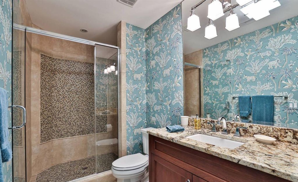 Experience Comfort and Grandeur at This Stunning Ohio Luxury Estate For Sale at 3.5 Million 34