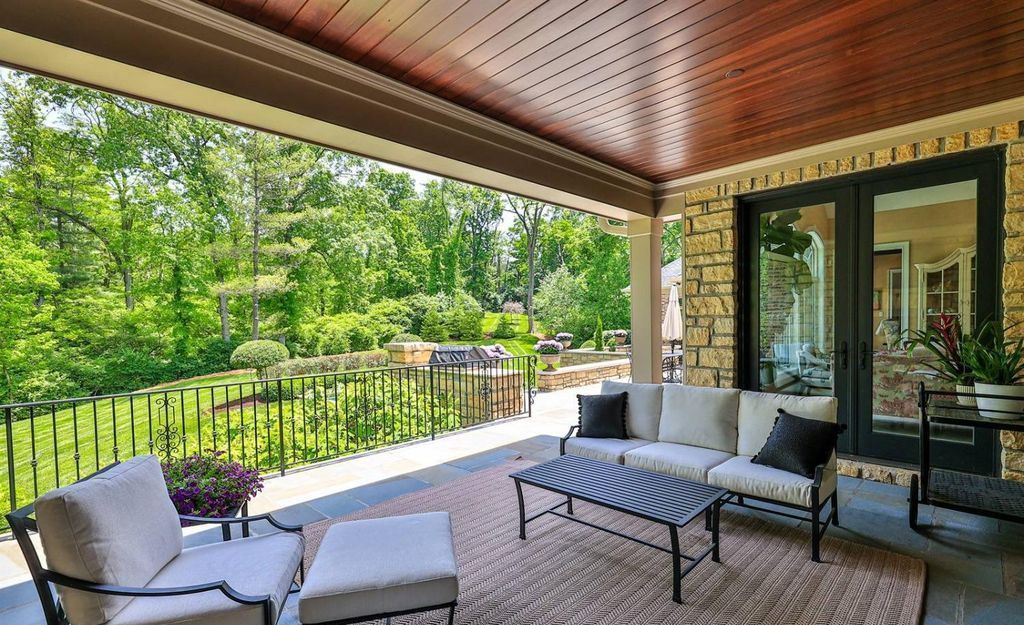Experience Comfort and Grandeur at This Stunning Ohio Luxury Estate For Sale at 3.5 Million 55