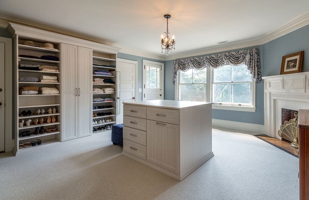Historic Queen Anne Shingle Style Home with Modern Comforts in Connecticut Listed at 6.25 Million 23