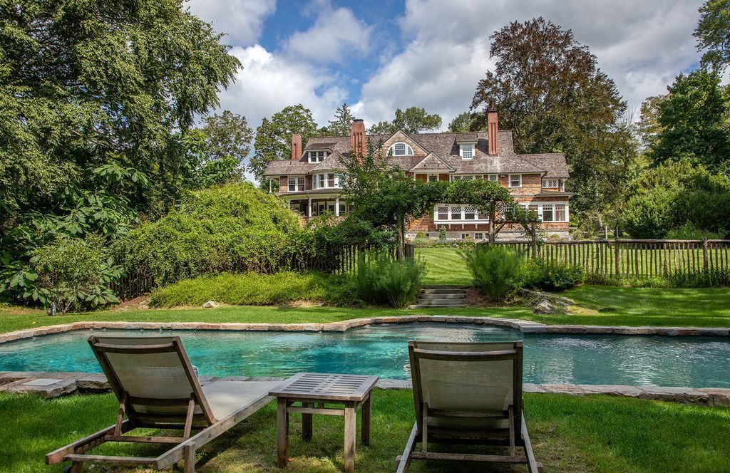 Historic Queen Anne Shingle Style Home with Modern Comforts in Connecticut Listed at 6.25 Million 32
