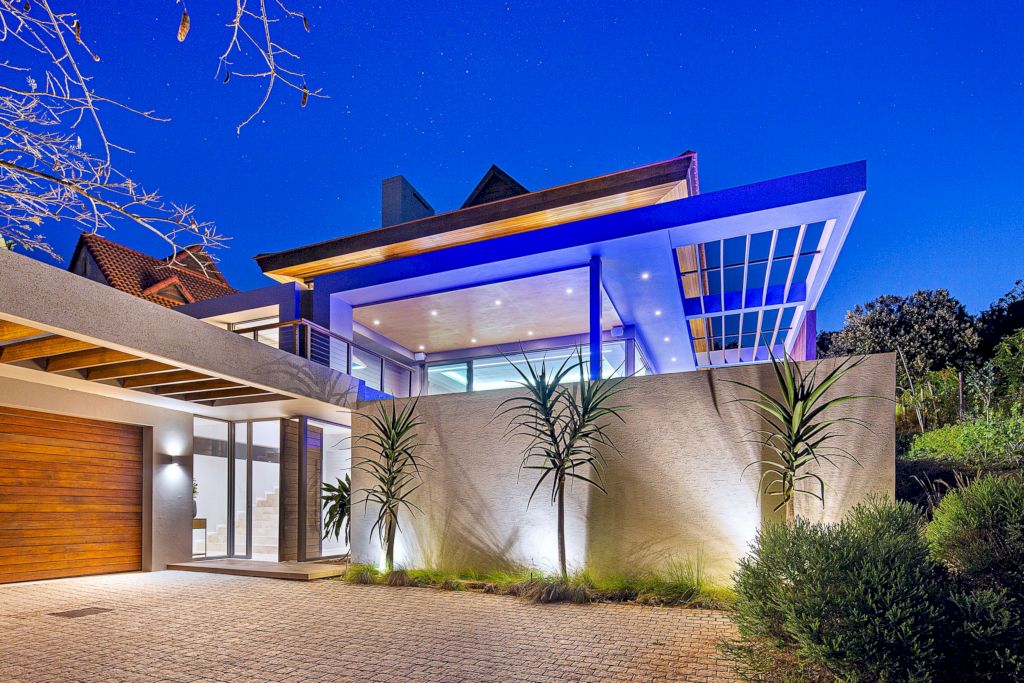 House Desai Tropical Sanctuary by Metropole Architects 2