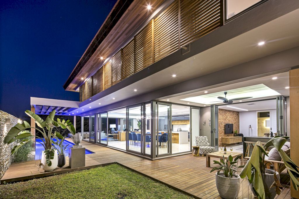 House Desai Tropical Sanctuary by Metropole Architects 8