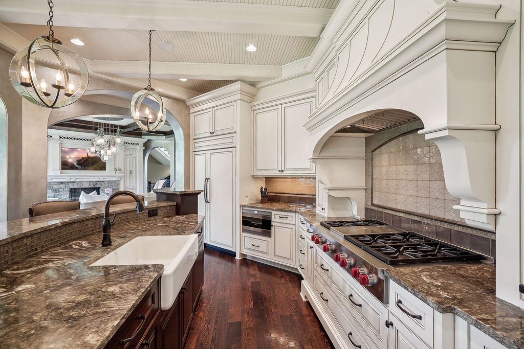 Impeccably Designed by James McNeal and Built by Charles Cudd Listed at 4.25 Million in Minnesota 13
