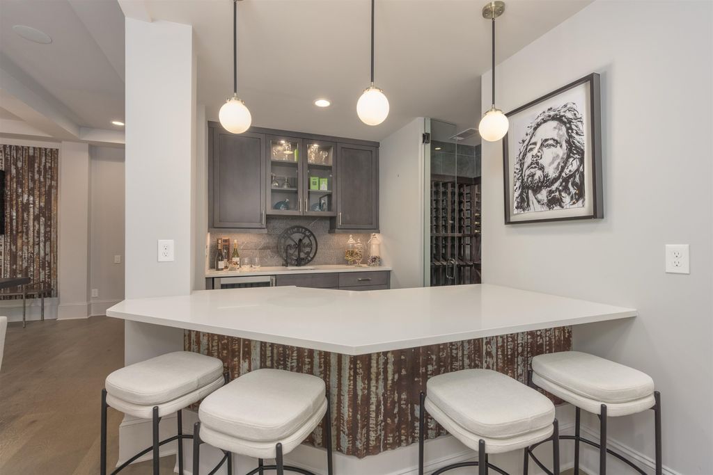 Luxurious Georgia Residence Offering World Class Amenities Including Golf and Tennis Listed at 2.95 Million 35