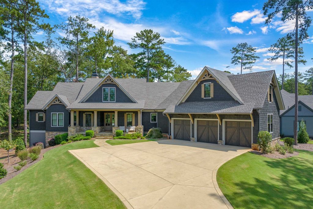 Luxurious Georgia Residence Offering World Class Amenities Including Golf and Tennis Listed at 2.95 Million 47
