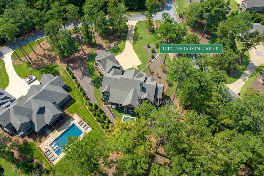 Luxurious Georgia Residence Offering World Class Amenities Including Golf and Tennis Listed at 2.95 Million 55