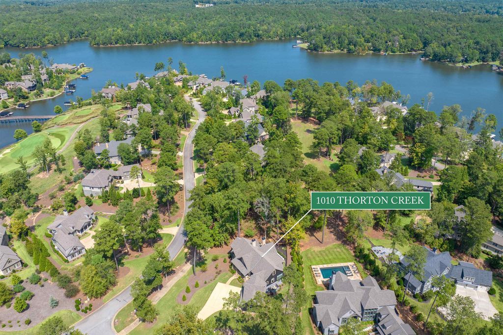 Luxurious Georgia Residence Offering World Class Amenities Including Golf and Tennis Listed at 2.95 Million 57