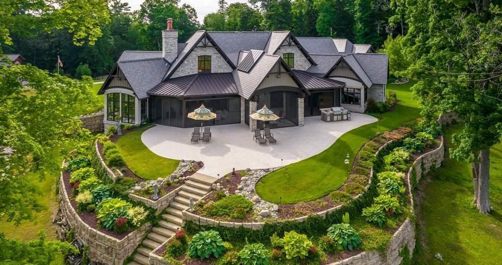 Luxury Ranch Style Estate with Business Potential in Michigan Priced at 6.5 Million 14
