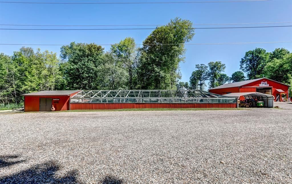 Luxury Ranch Style Estate with Business Potential in Michigan Priced at 6.5 Million 39