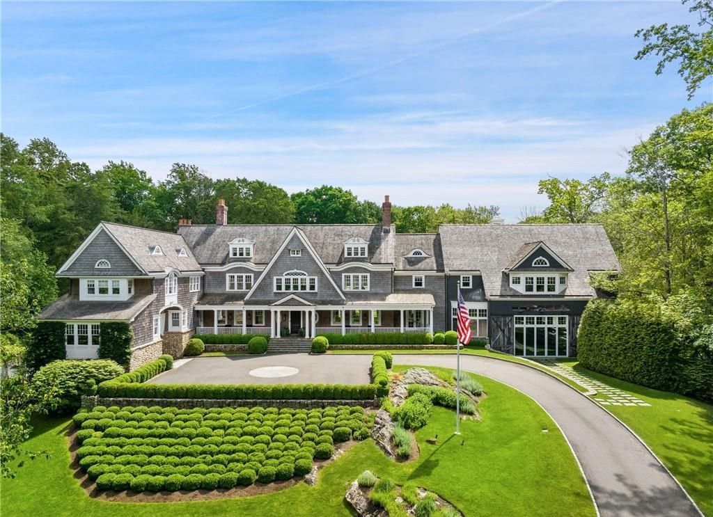 New York Elegance Chic Shingle and Stone Residence with Breathtaking Views Priced at 16.5 Million 2