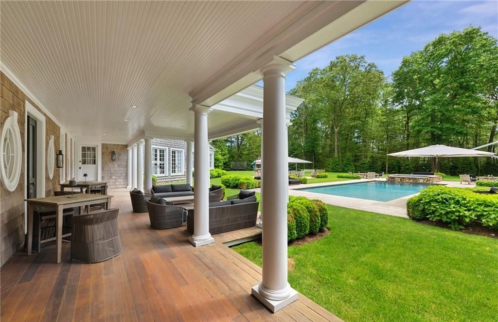 New York Elegance Chic Shingle and Stone Residence with Breathtaking Views Priced at 16.5 Million 27