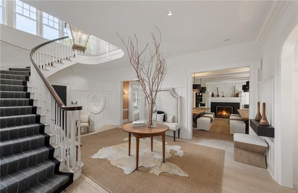 New York Elegance Chic Shingle and Stone Residence with Breathtaking Views Priced at 16.5 Million 3