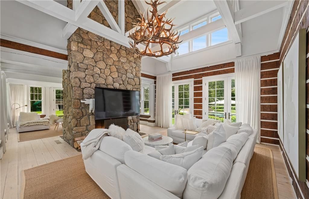 New York Elegance Chic Shingle and Stone Residence with Breathtaking Views Priced at 16.5 Million 7