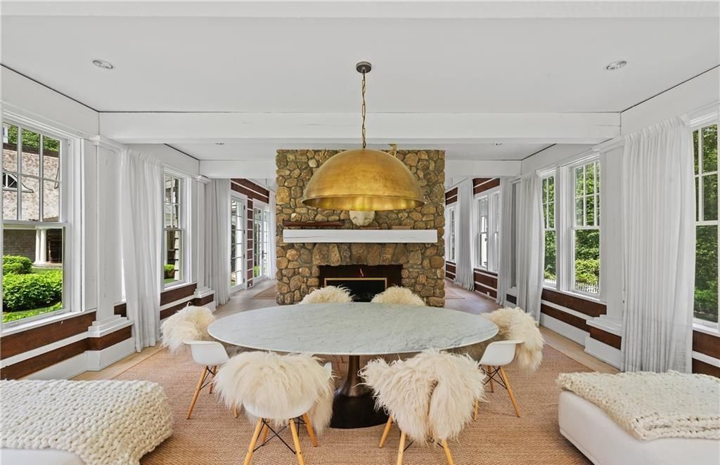 New York Elegance Chic Shingle and Stone Residence with Breathtaking Views Priced at 16.5 Million 8